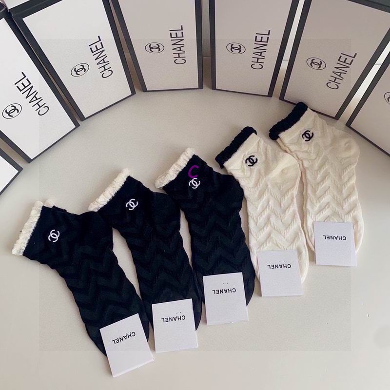 Chanel Socks (5)
